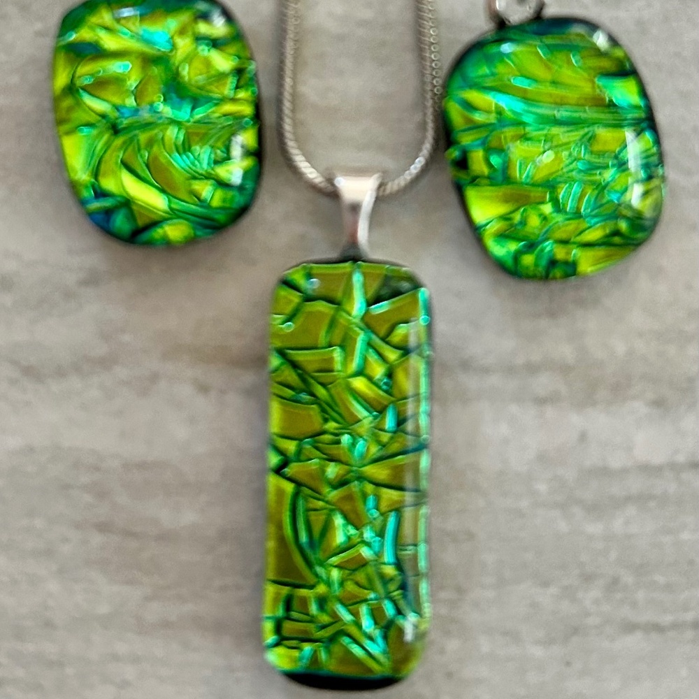 Beautiful green Dichroic fused glass pendant and earring set